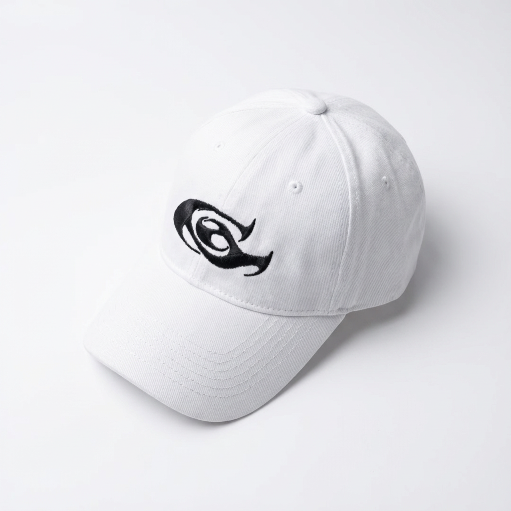 WHITE 'G' HAT